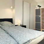 Apartman Klimatisiertes Mit Balkon *