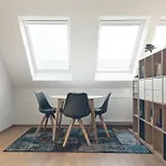 Apartman Klimatisiertes Mit Balkon Neustadt an der Weinstraße