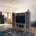 Klimatisiertes Mit Balkon Apartman Neustadt an der Weinstraße