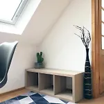 Klimatisiertes Mit Balkon Apartman