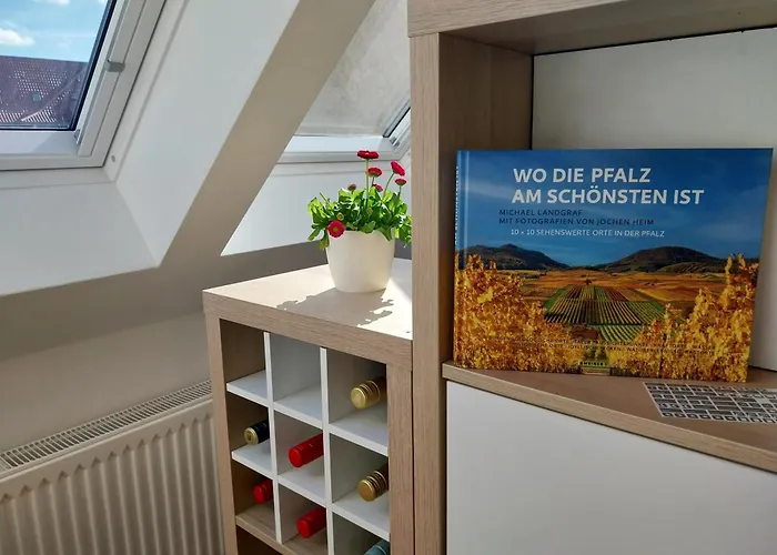 Klimatisiertes Mit Balkon *