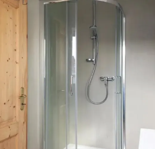 Klimatisiertes Mit Balkon *